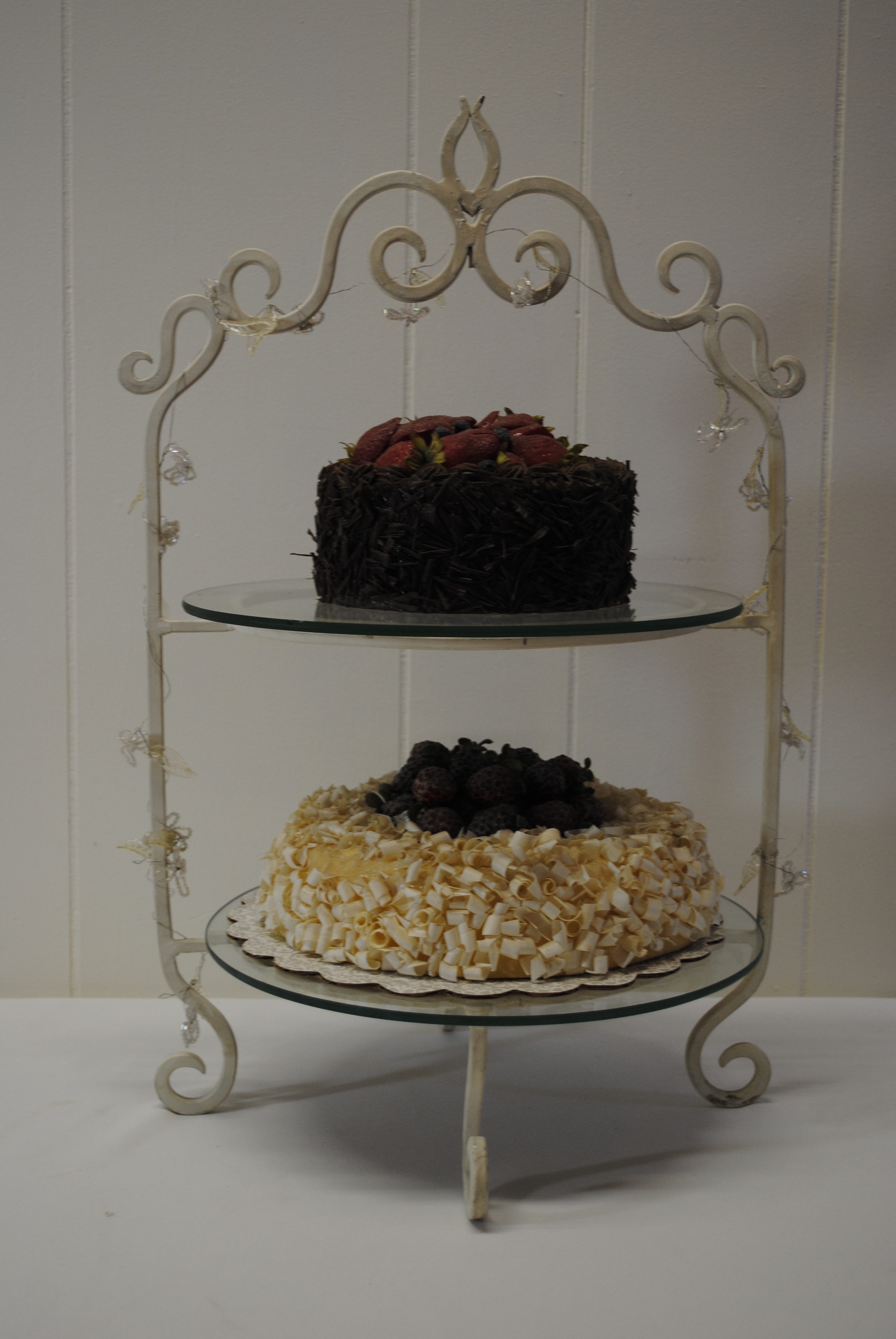 2 Tier Antique High Tea Stand - Cream Glass Base