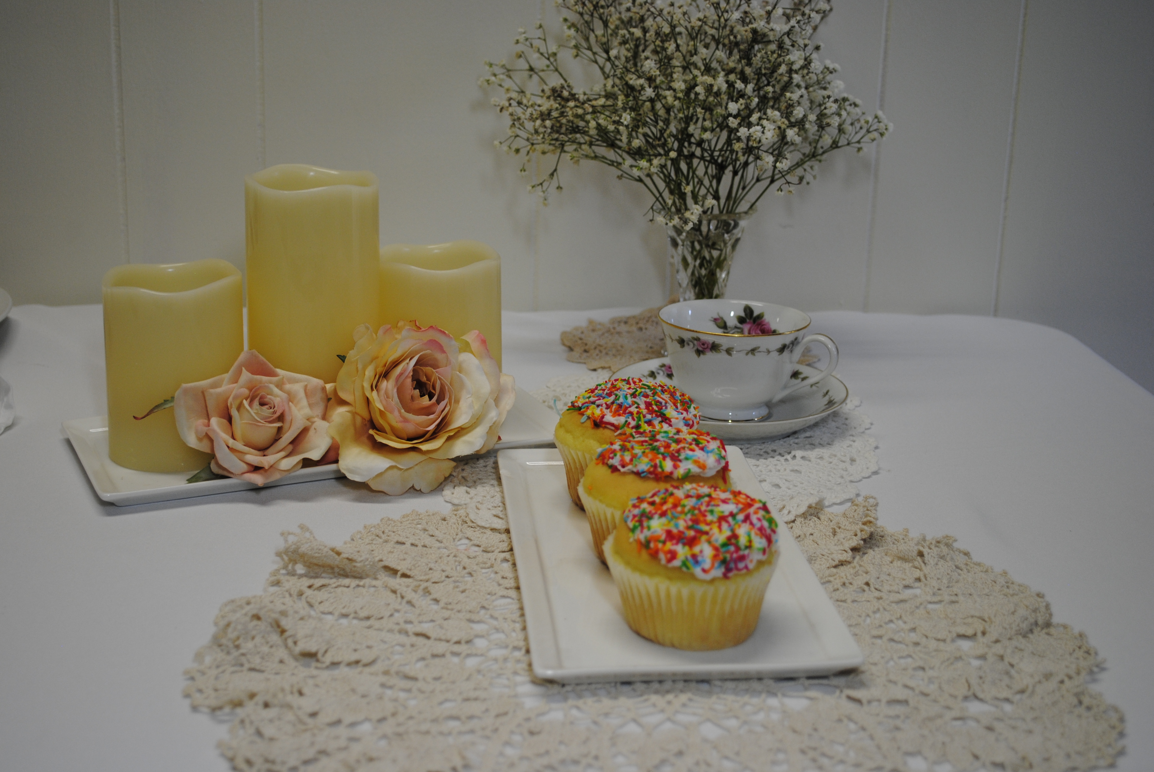 WHITE RECTANGLE PLATE