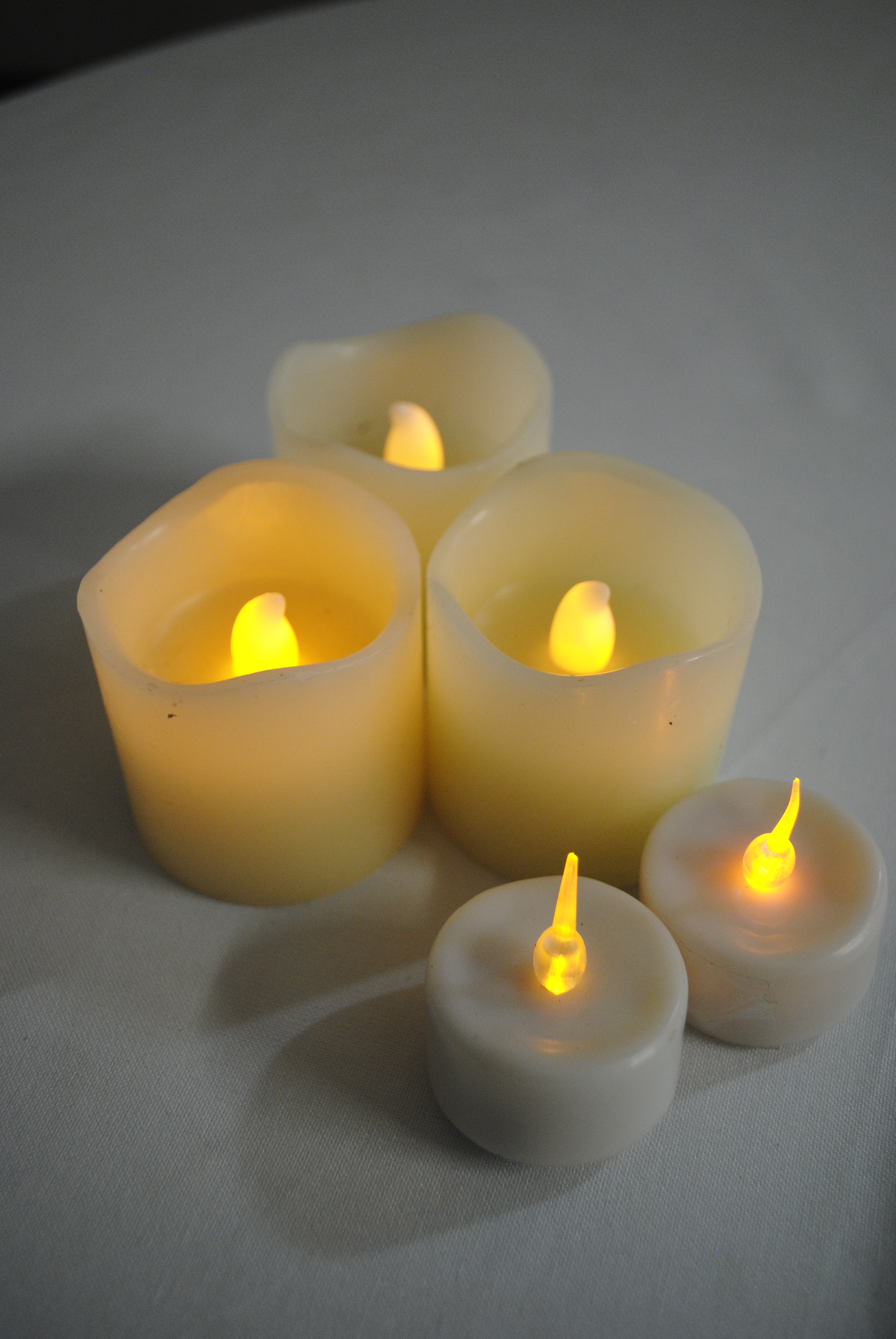 ELECTRIC TEALIGHT