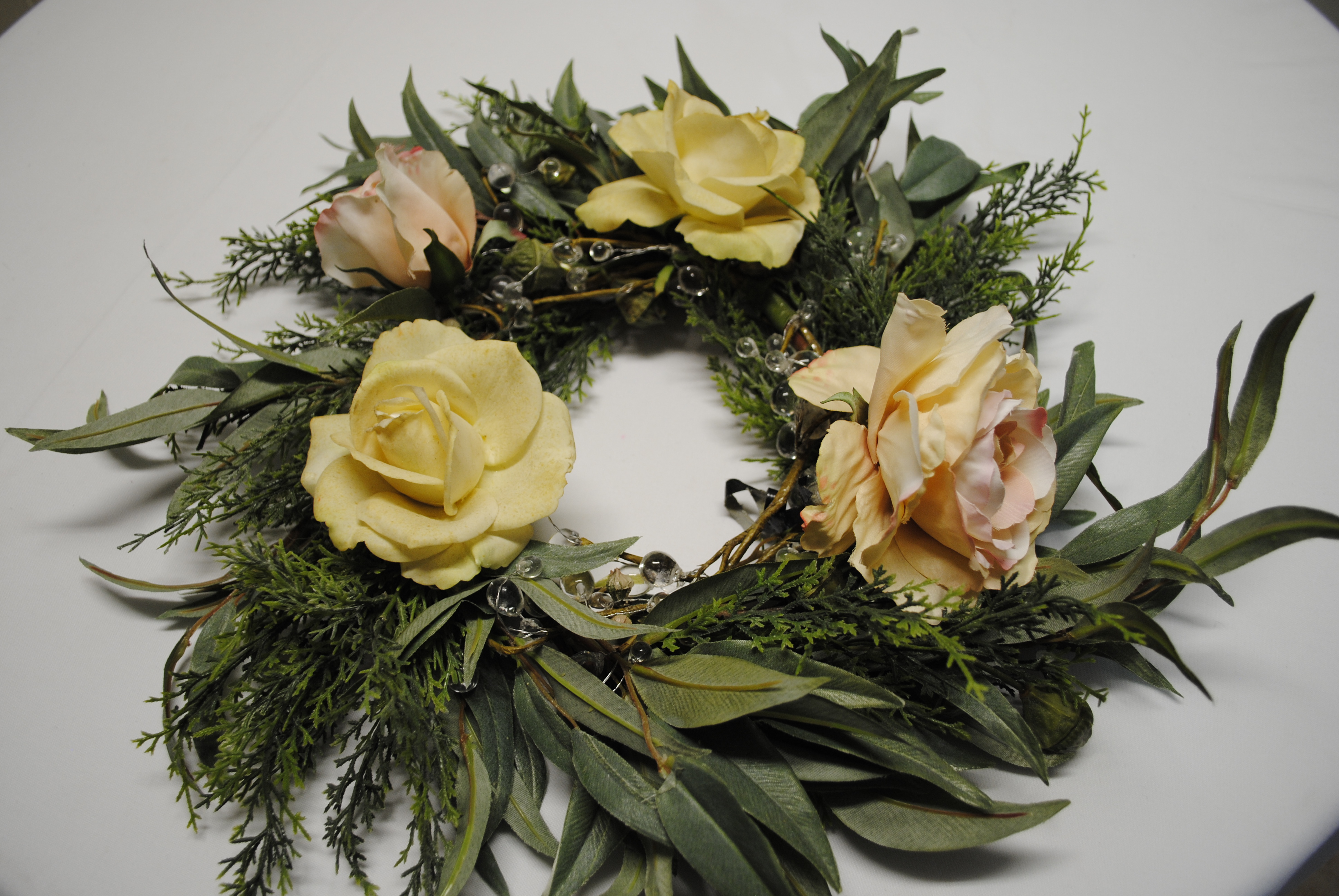 WREATHS FLORAL