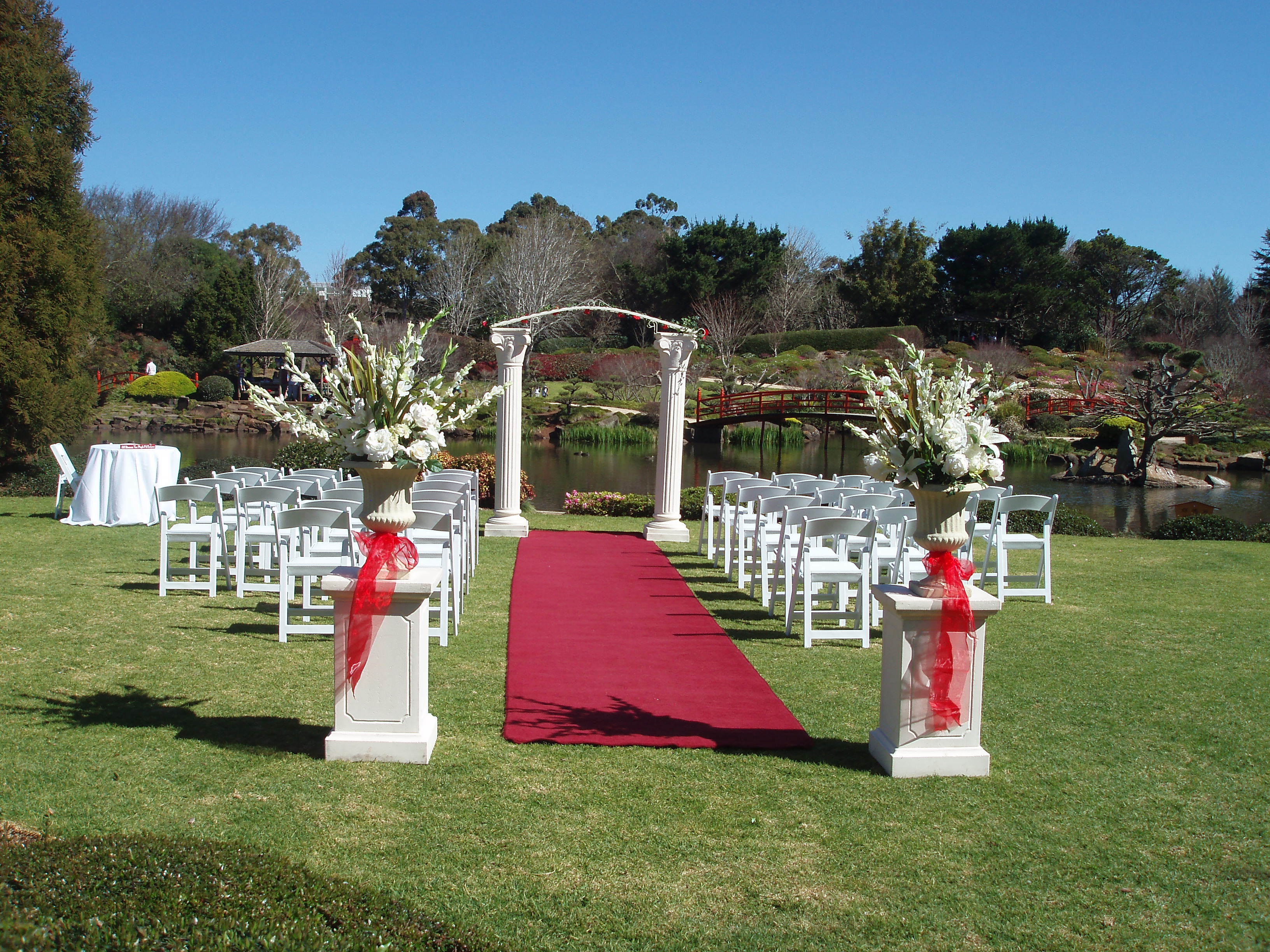 RED CARPET - 9M Long