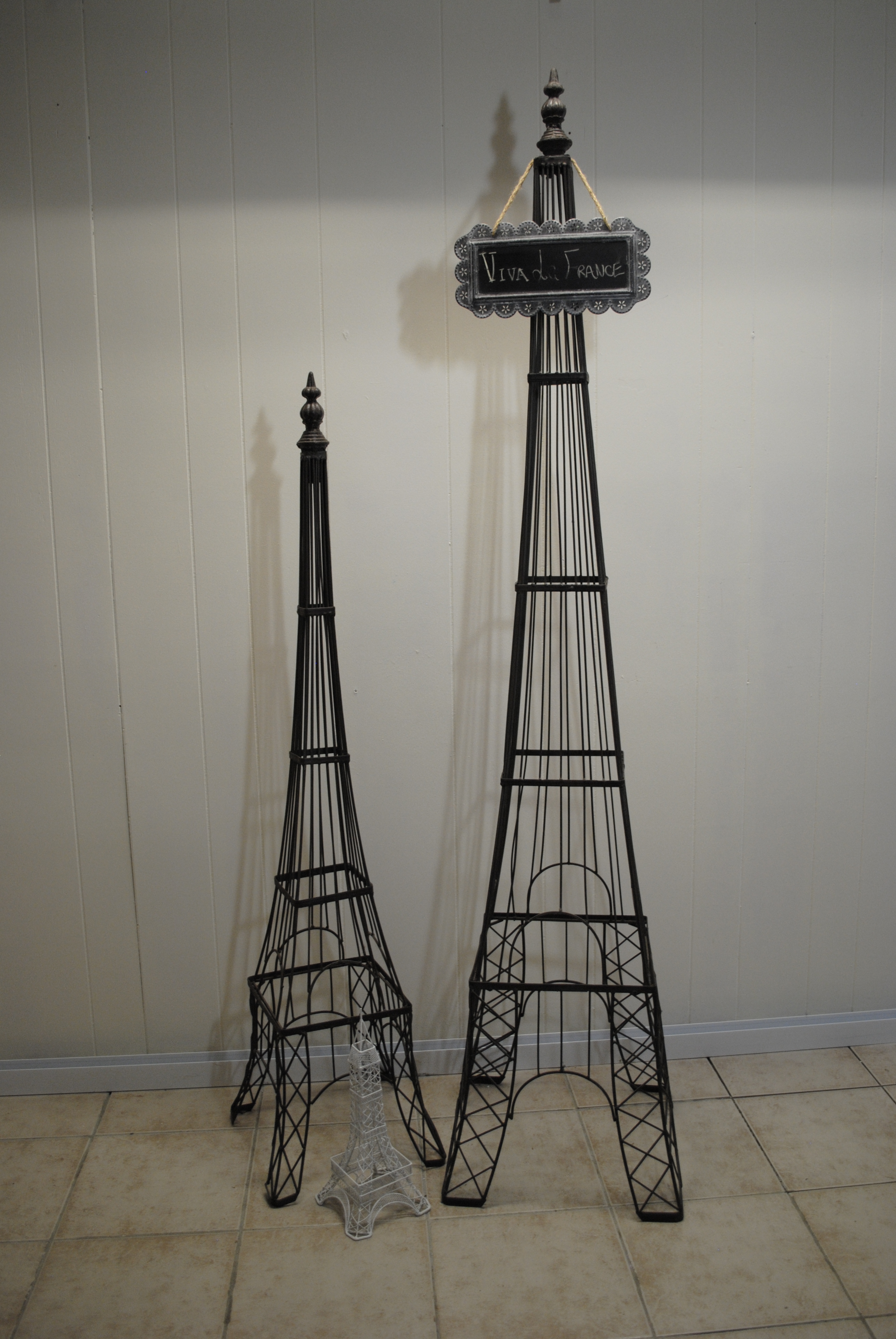 EIFFEL TOWER - 1.5M High
