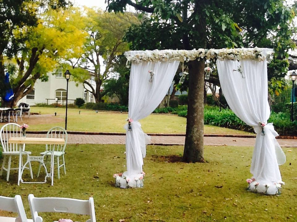 WEDDDING ARBOUR