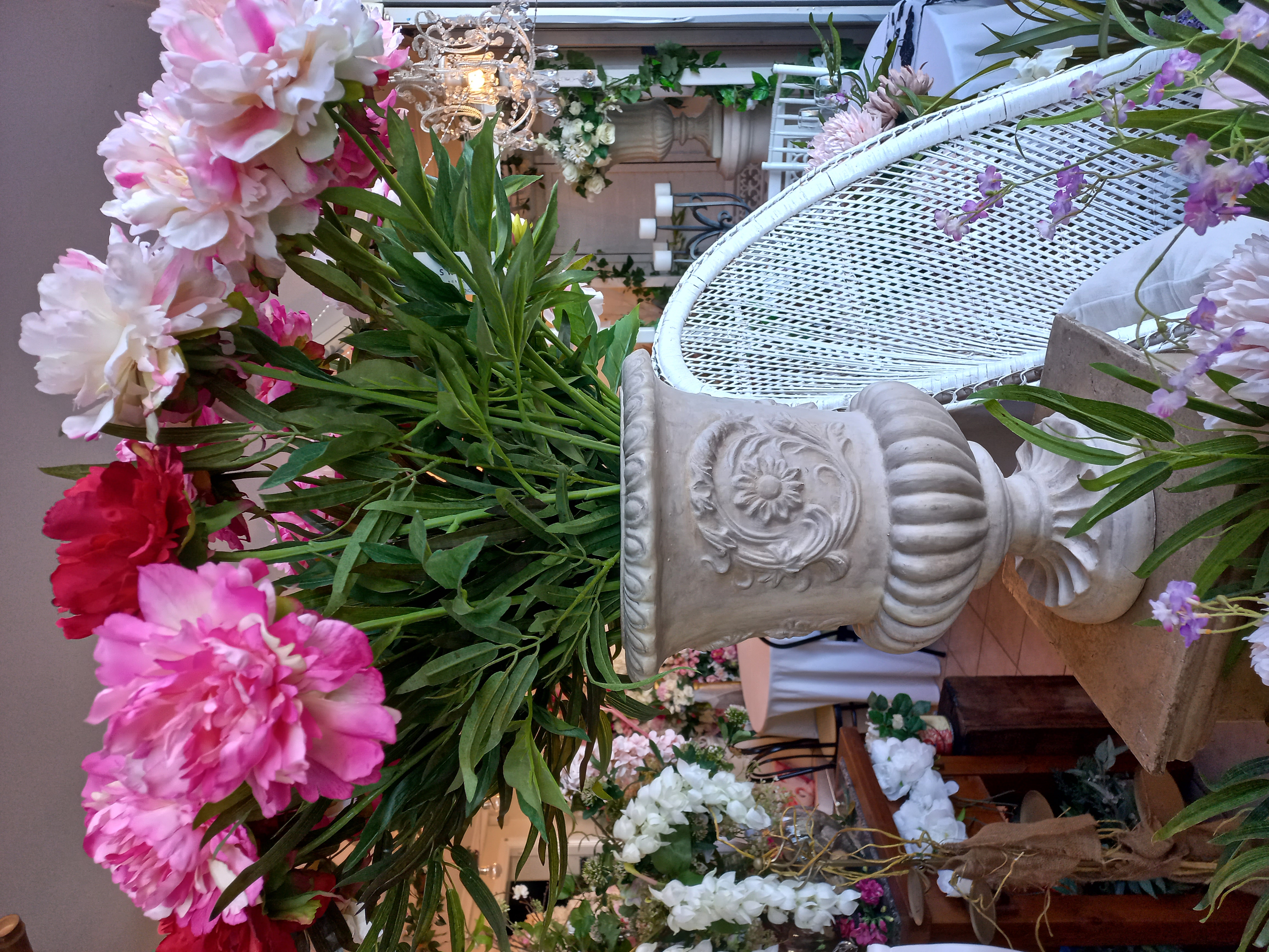 VICTORIAN URN (decorative) EMPTY