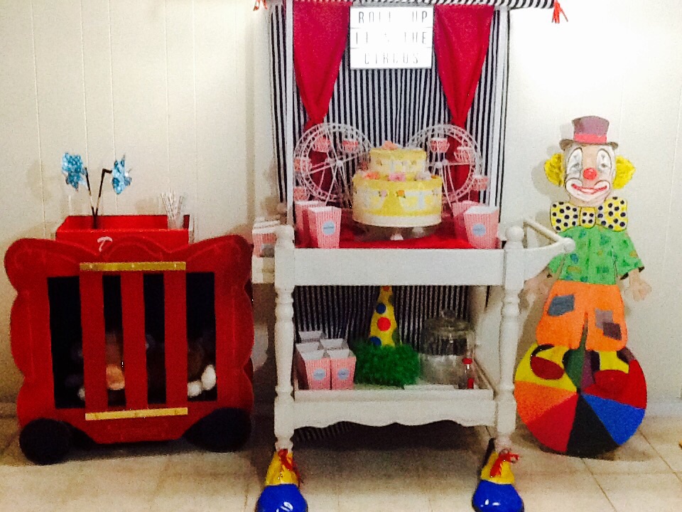 CIRCUS THEME PARTY